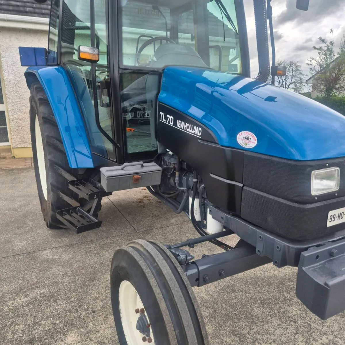 Tractor - Image 3