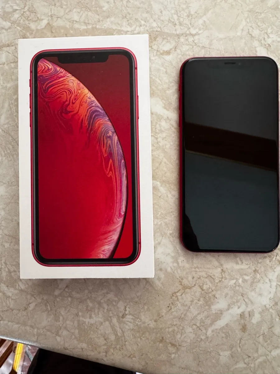 iPhone XR Red Edition & iPhone 6 - Image 1