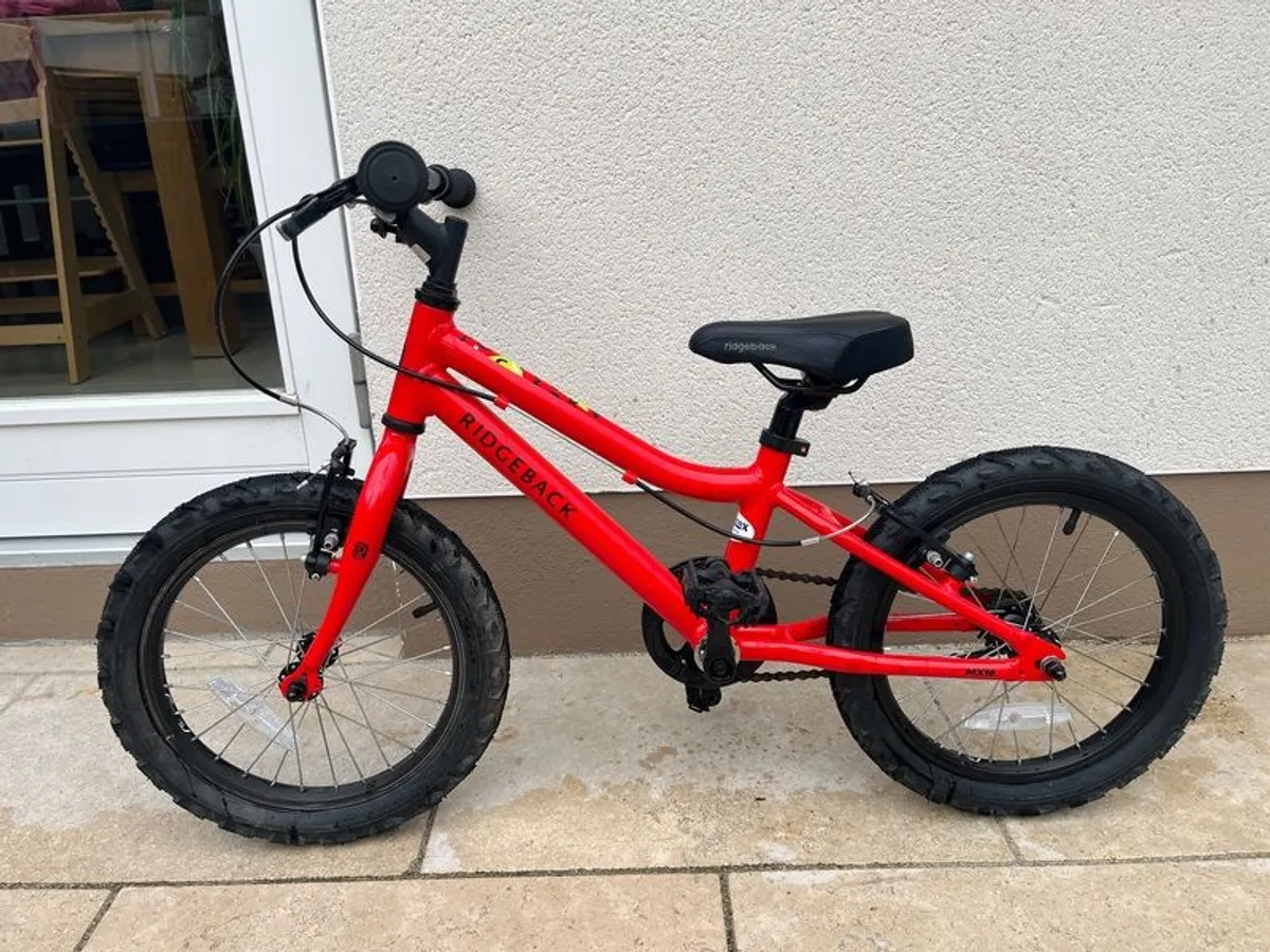 ridgeback mx16 (less than 1yr old) 16 inch - Image 1