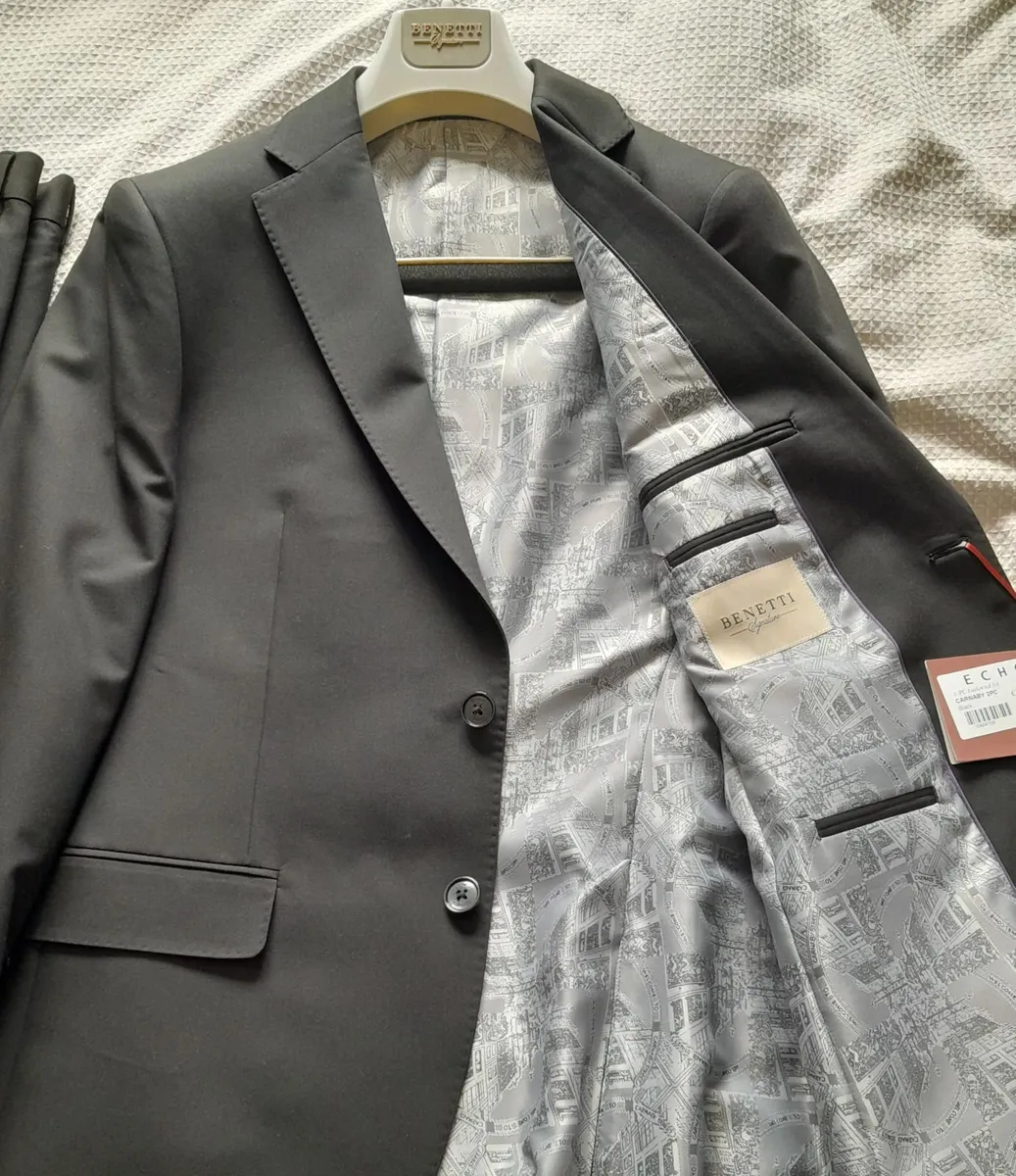 Suit - Men's Brand New Black suit - Image 1