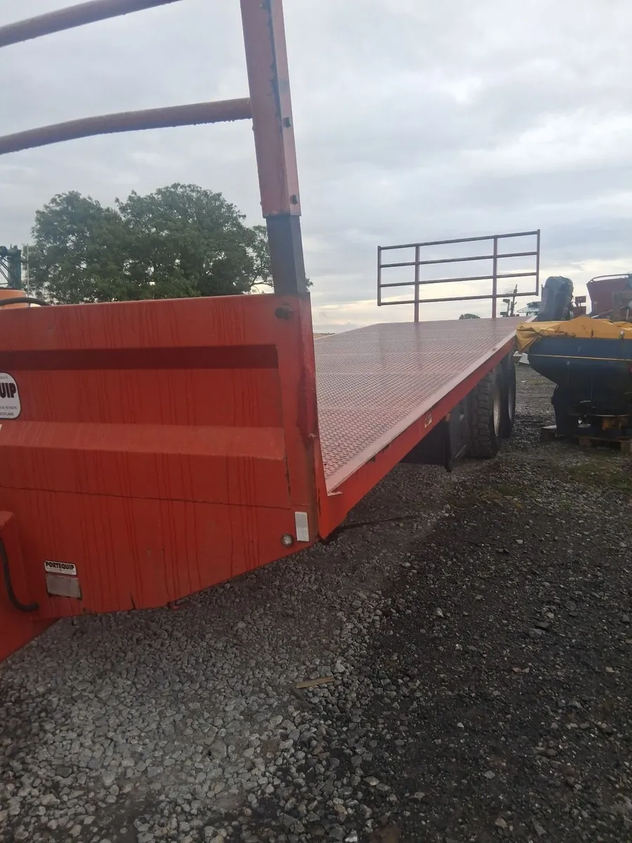 Bale Trailers - Image 3