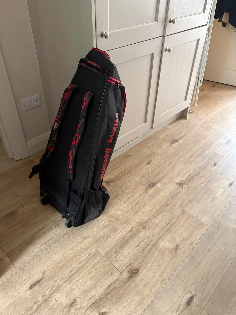 Cricket set - Image 2