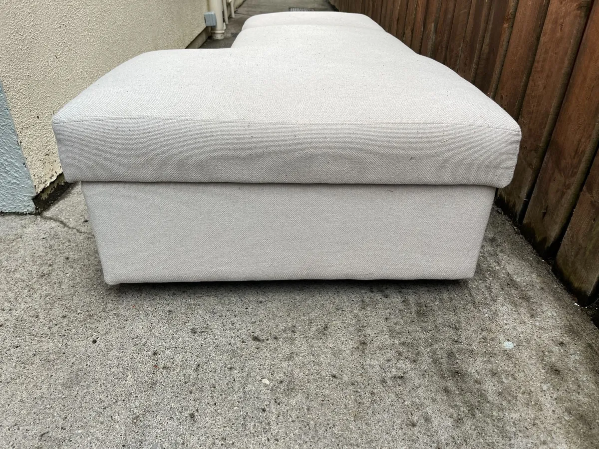 left chaise longue of sofa bed - Image 4