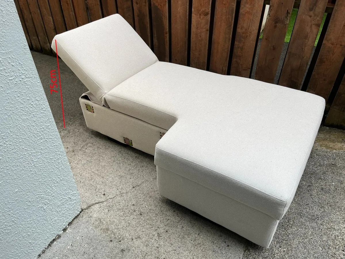 left chaise longue of sofa bed - Image 1