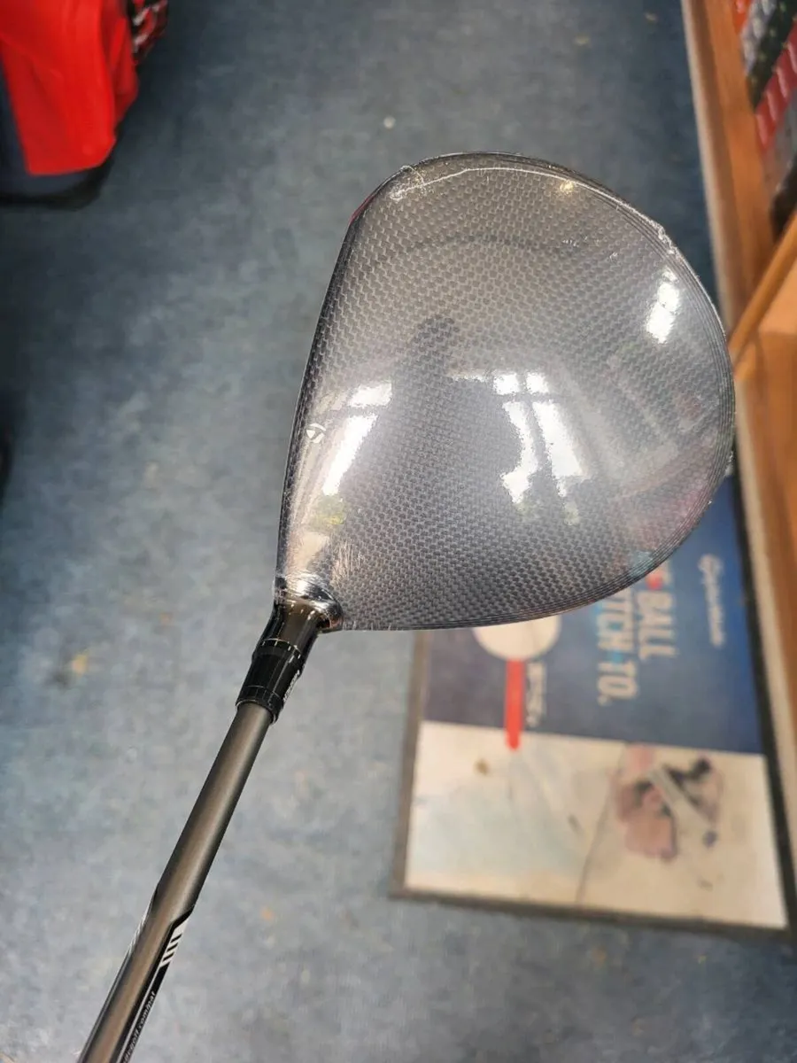 New Taylormade Qi 35 Driver - Image 2