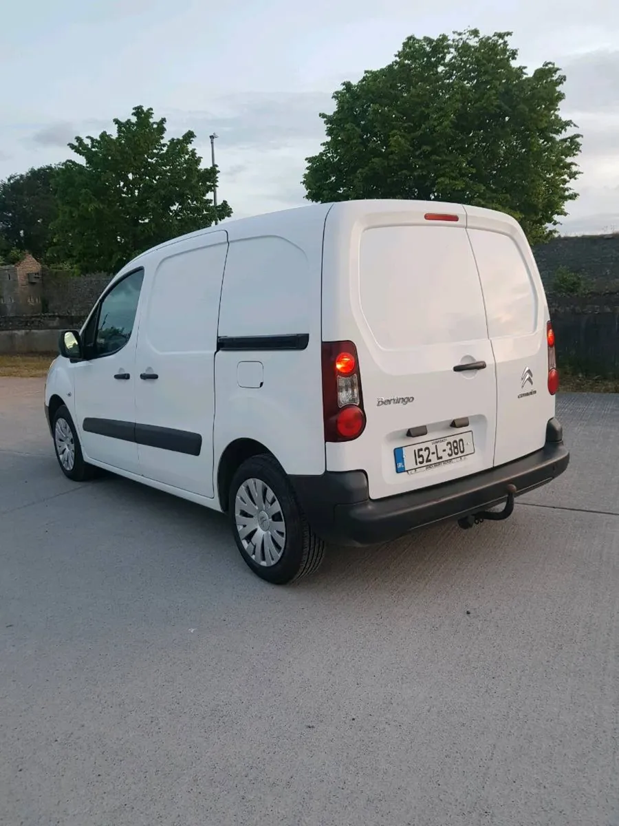 152 Citroen Berlingo 1.6, 3 seater - Image 4