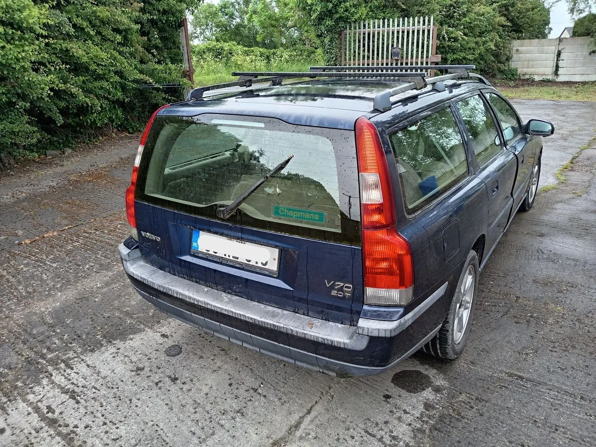 2003 Volvo V70   2.0 Turbo - Image 3