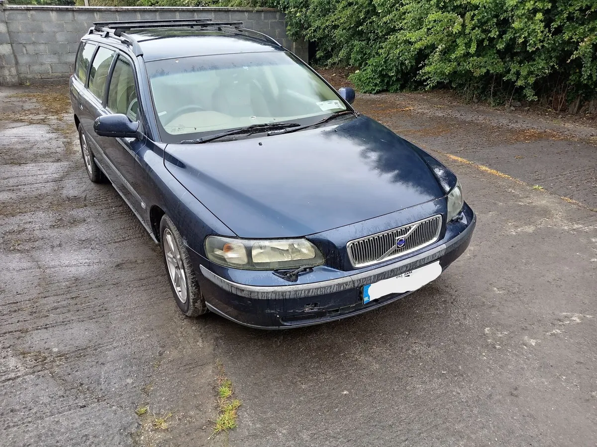 2003 Volvo V70   2.0 Turbo - Image 1