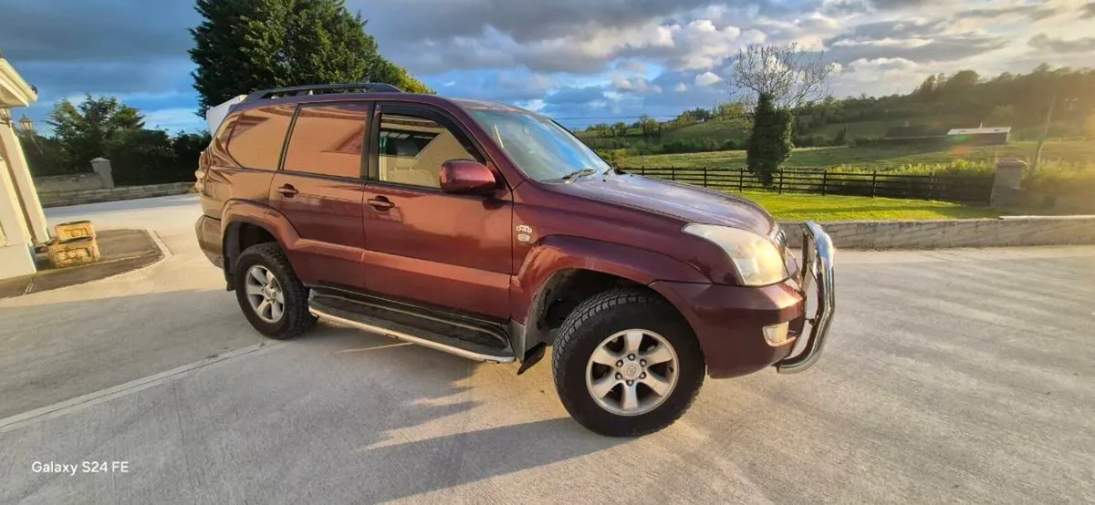Toyota landcruiser - Image 4