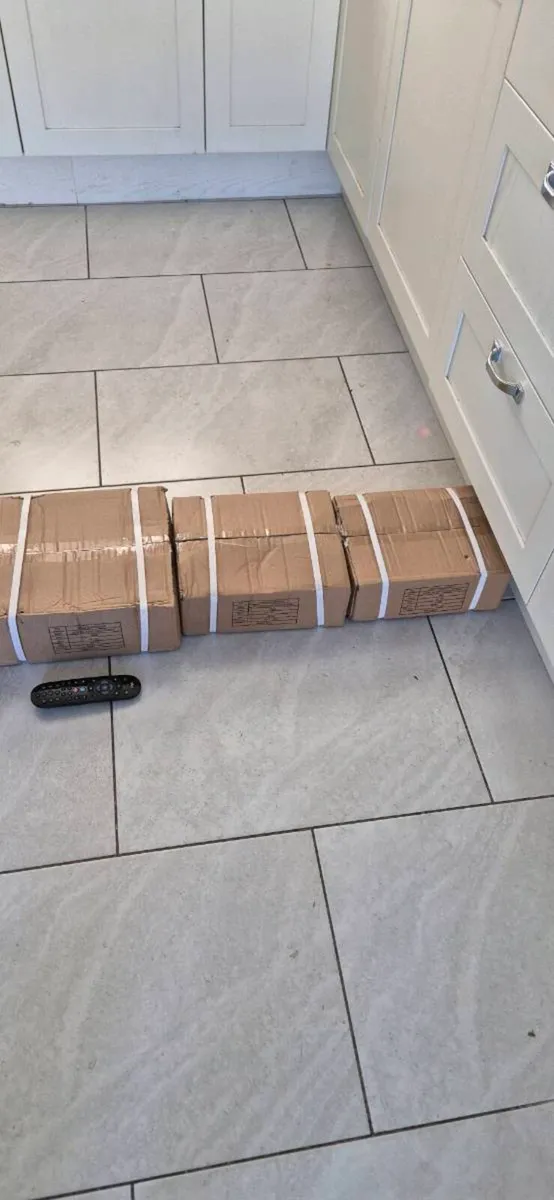 5xbrand new sets of hex dumbbells - Image 2