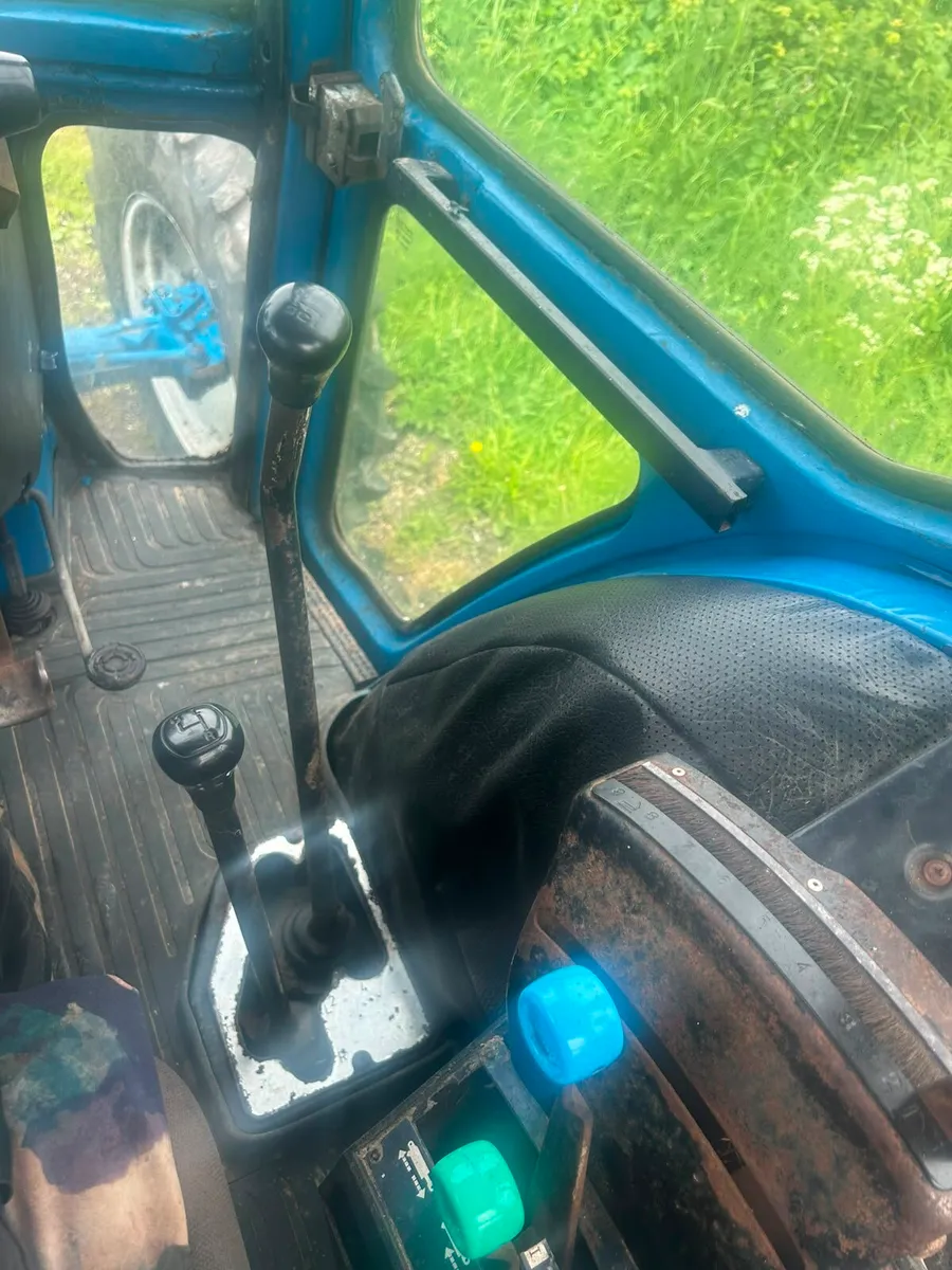 Ford 5610 - Image 3