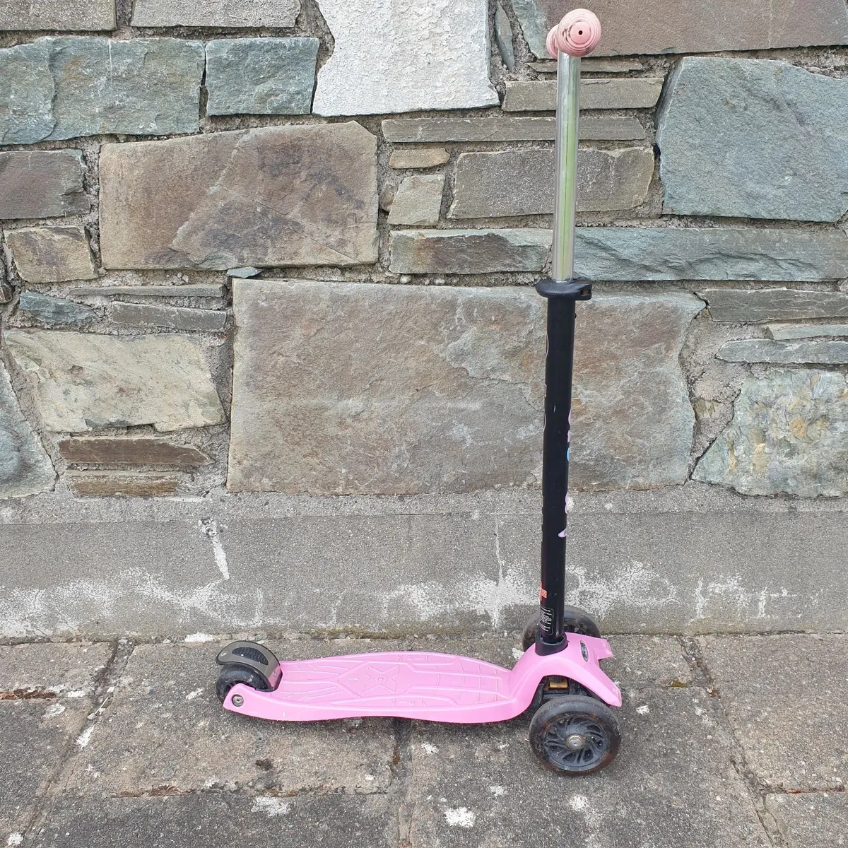 Maxi micro scooter led wheels adjustable Kicks - Image 1
