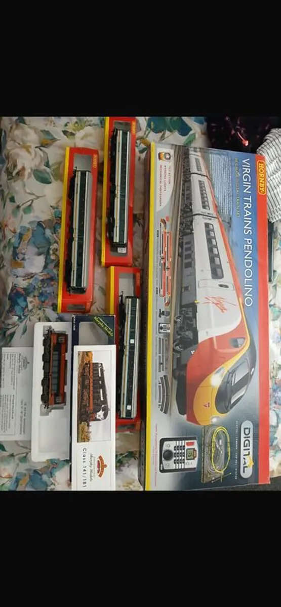 Hornby train set - Image 3