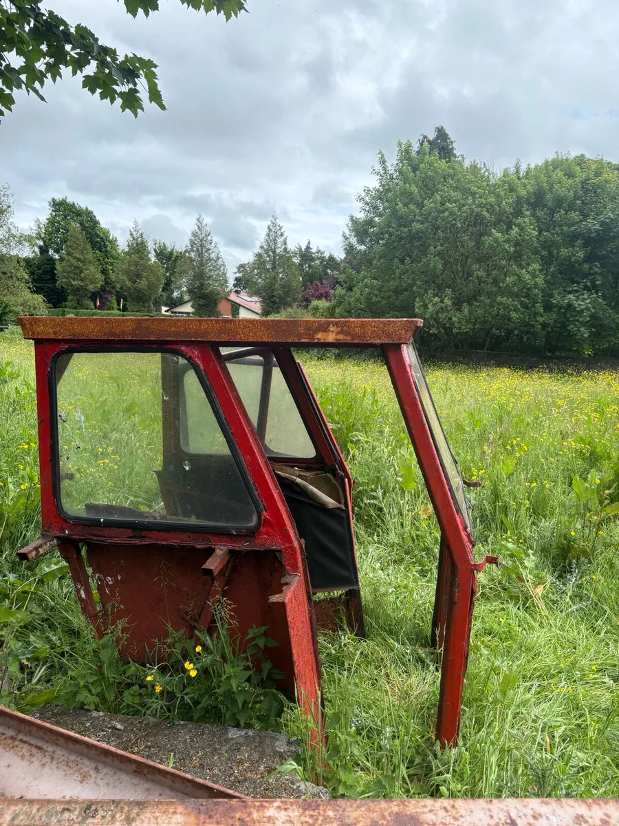 Cab to suit massy Ferguson 35 /135 / - Image 4