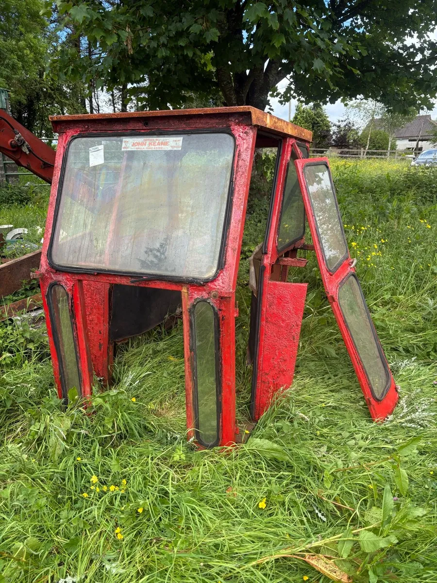Cab to suit massy Ferguson 35 /135 / - Image 1