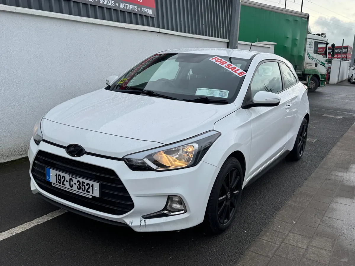 Hyundai i20 coupe diesel - Image 1