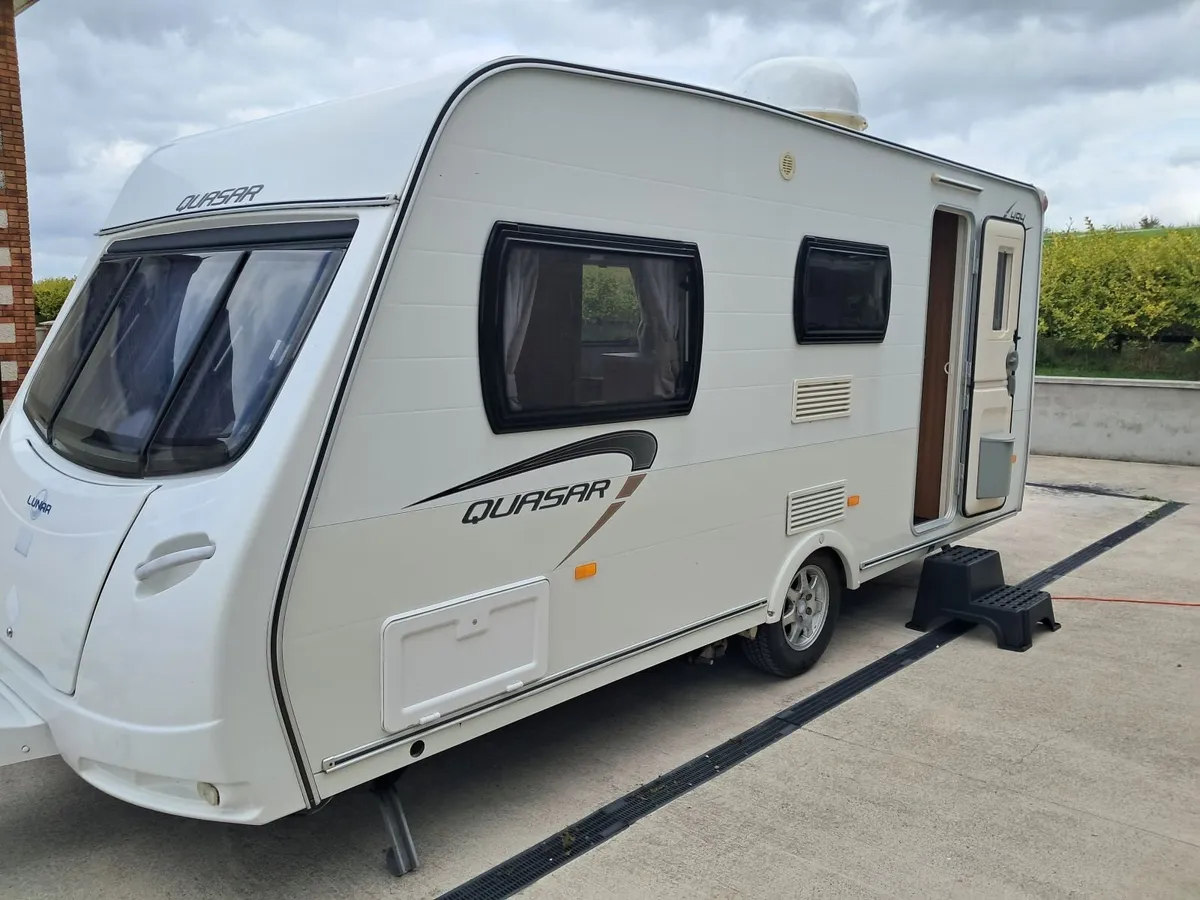 Caravan - Image 1