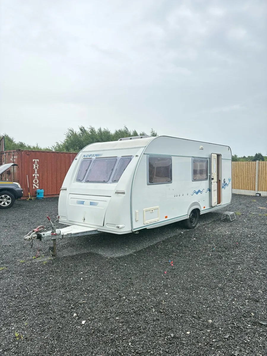 Adria MINT 6 berth fixed Bunkbeds Caravan - Image 1