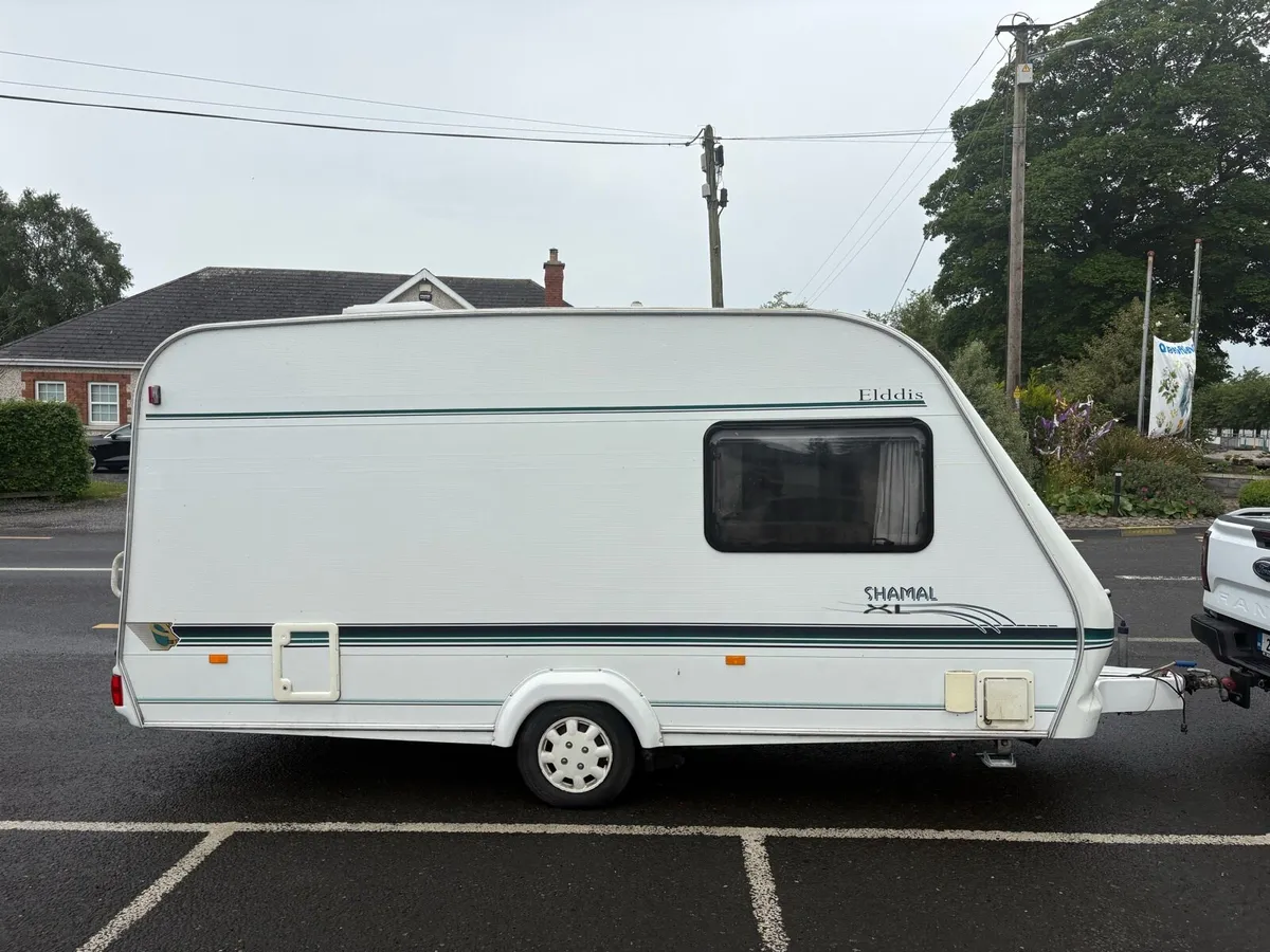 Elddis Shamal SUPERLIGHT 4 Berth Caravan - Image 4