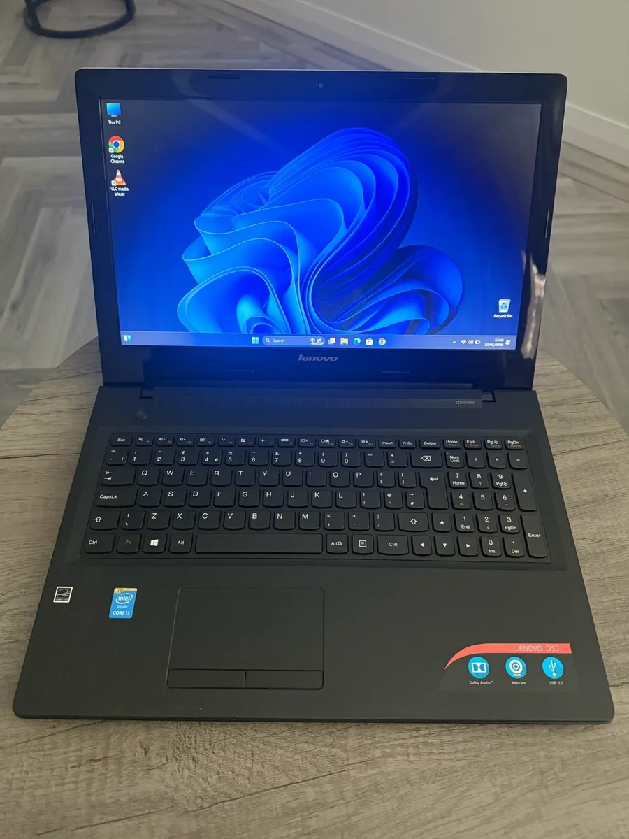 Laptop - Image 1