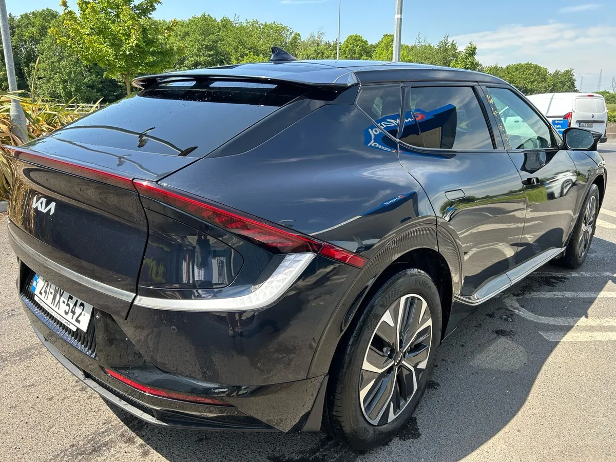 2024 Kia ev6 - Image 4