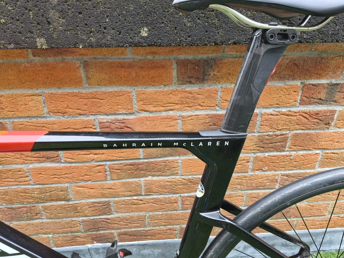 Carbon Aero Road Bike - Image 4