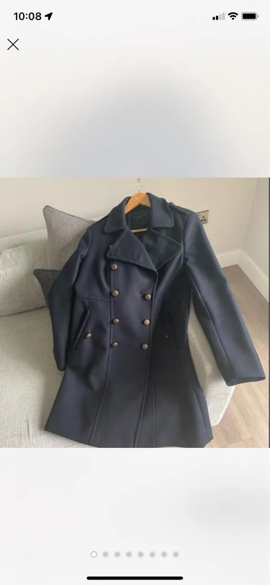 Ladies Coats To Clear - As New - 14 - Image 1
