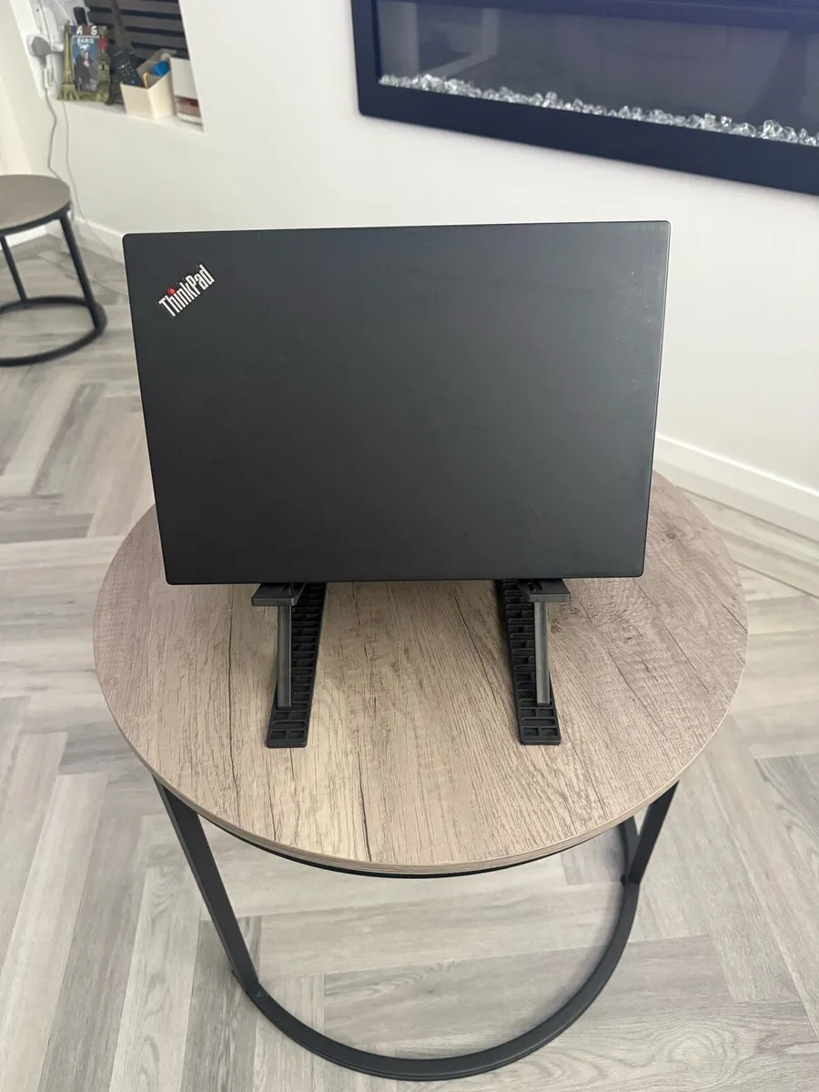 Laptop - Image 4