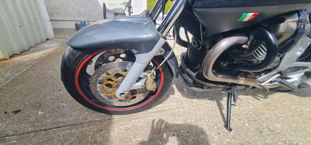 Moto Guzzi Breva 1100 - Image 4