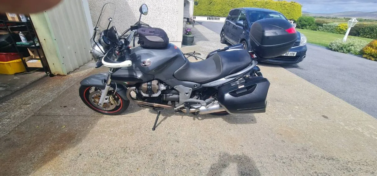 Moto Guzzi Breva 1100 - Image 1