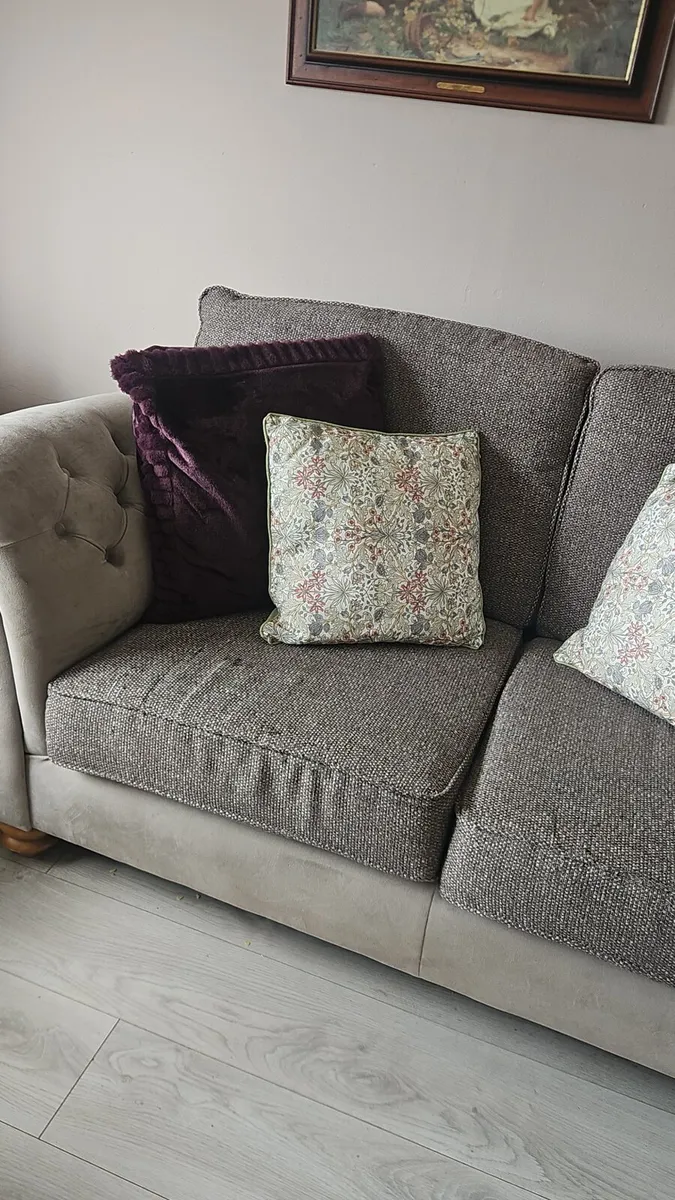 Sofa - Image 3