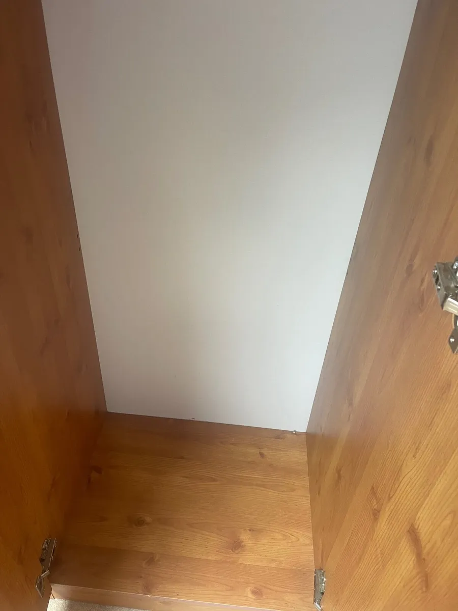 Wardrobe - Image 2