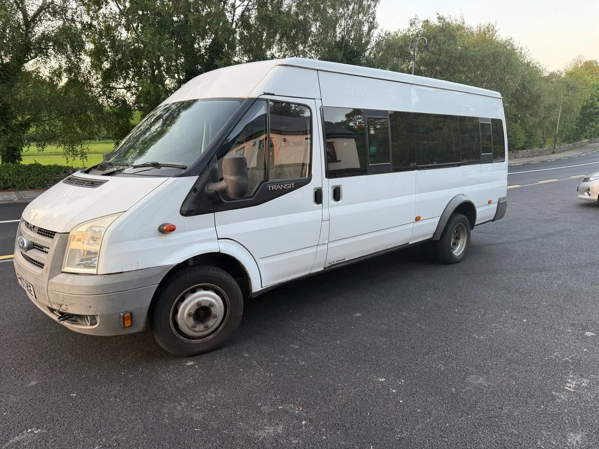 Ford Transit Mini-bus 17 seater - Image 2