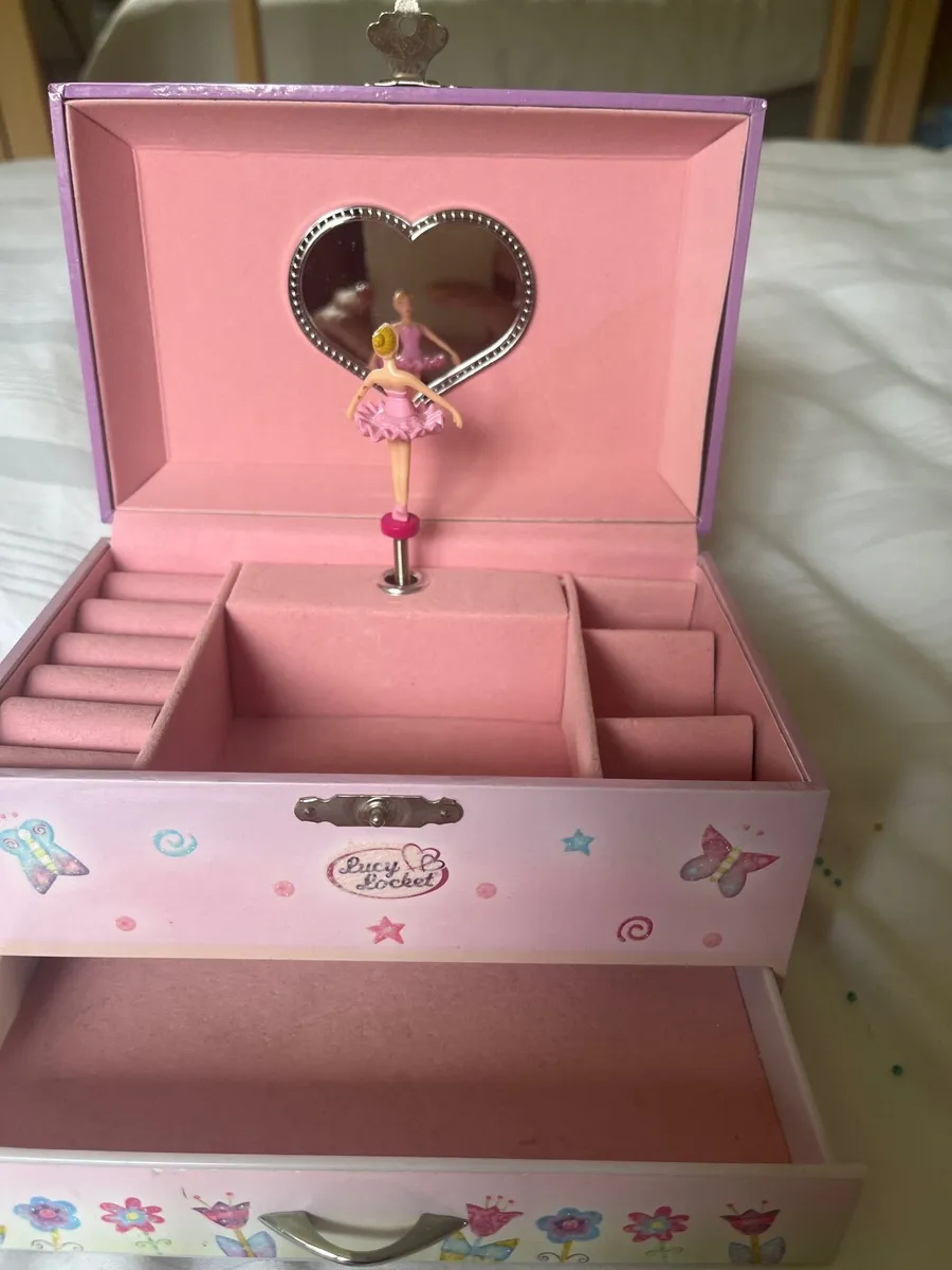 Jewellery box - Image 1