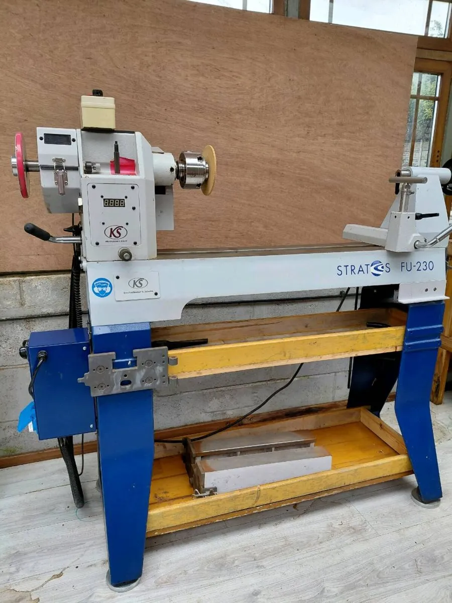 Wood Turning Lathe - Image 1