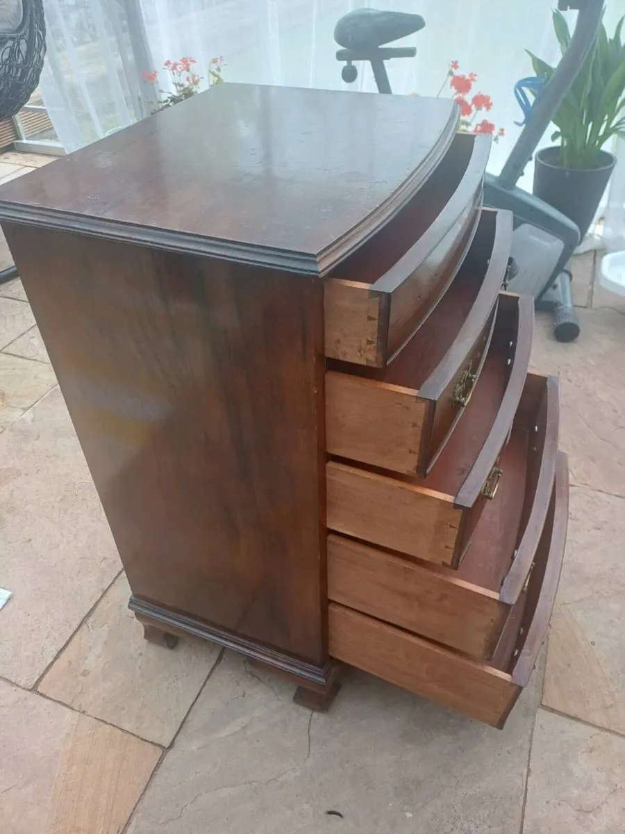 Chest of drawers - Image 3