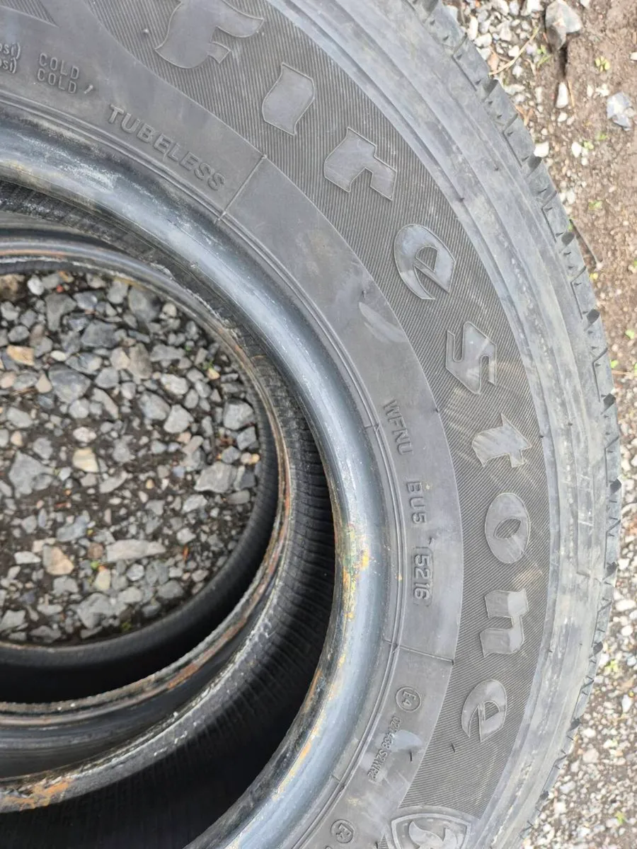 Tyres 225 70 15 pajero mk1 - Image 2