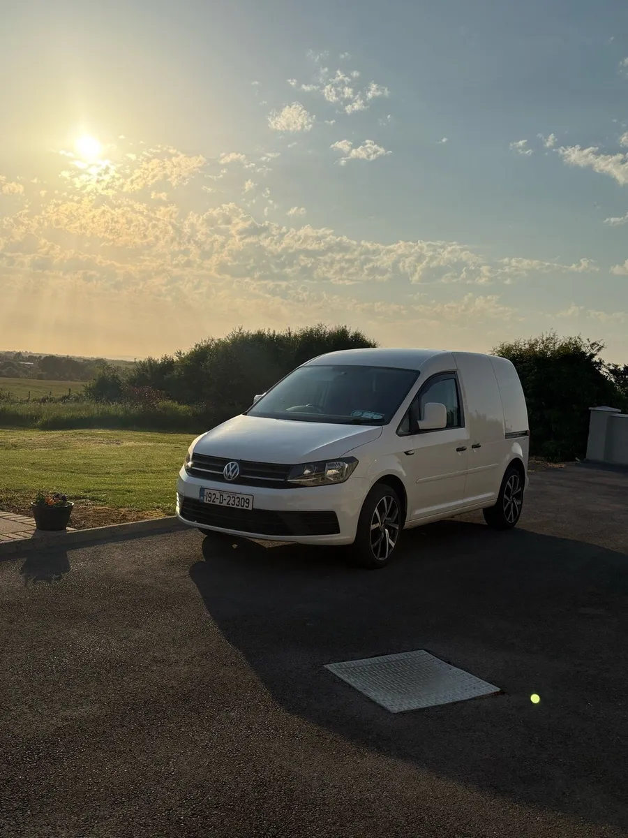 Volkswagen Caddy 2.0 litre - Image 2