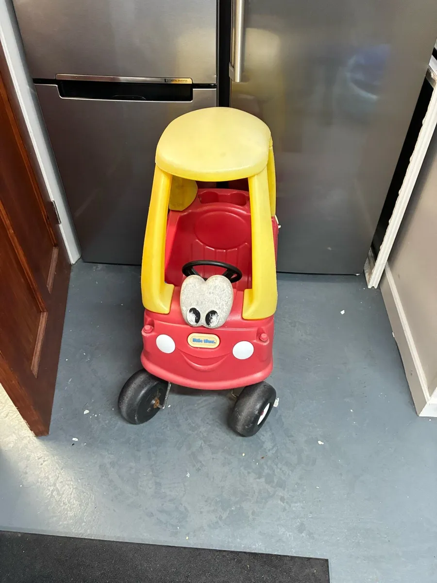 Free Toy Car - Image 2
