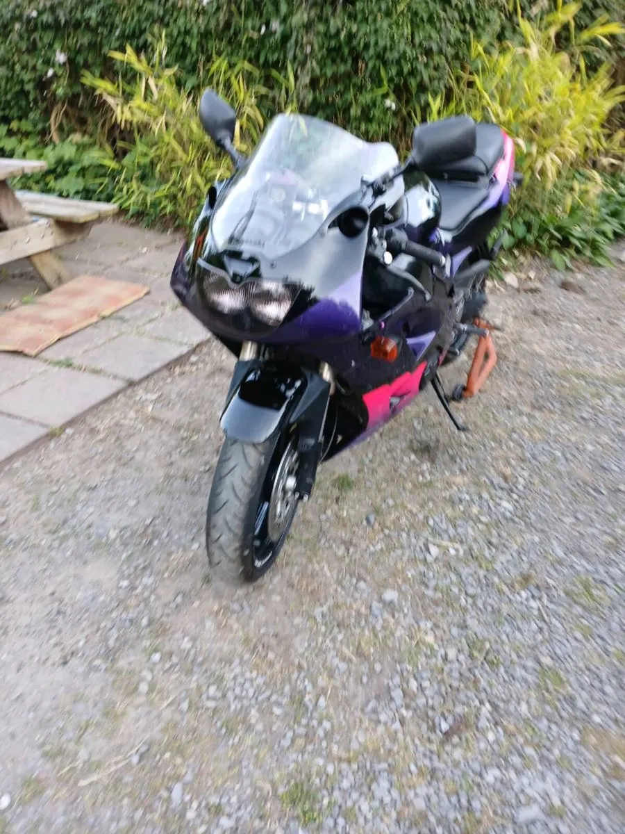 Kawasaki ZXR 400 L  Rare Bike 1993 - Image 4