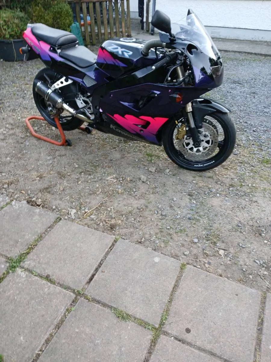 Kawasaki ZXR 400 L  Rare Bike 1993 - Image 3