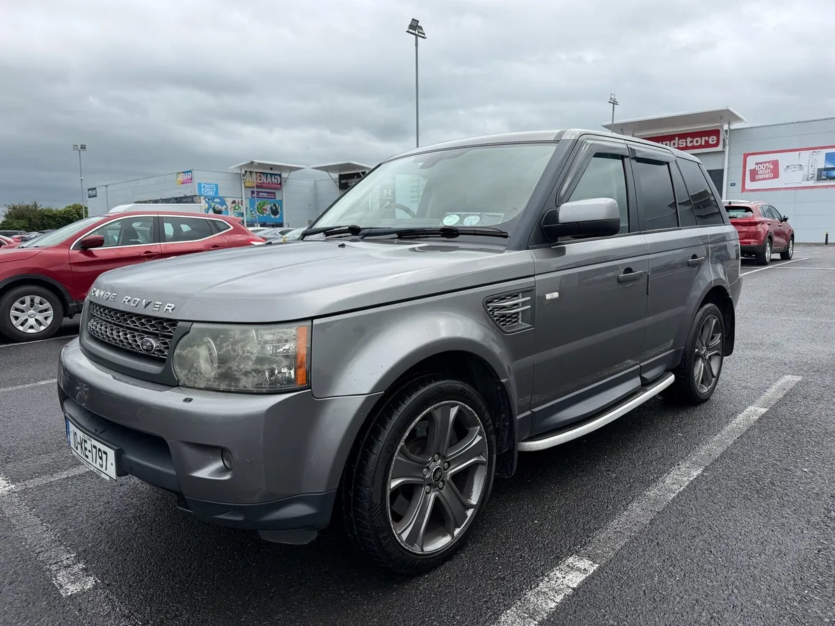 Range Rover Sport Commercial 5 Seats - Image 1
