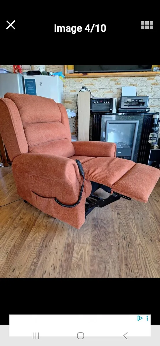 Electric riser recliner armchair - Image 4