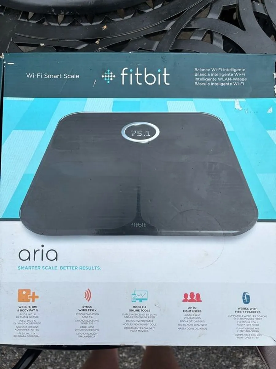 Fitbit Aria Wi-Fi Smart Scale - Image 1