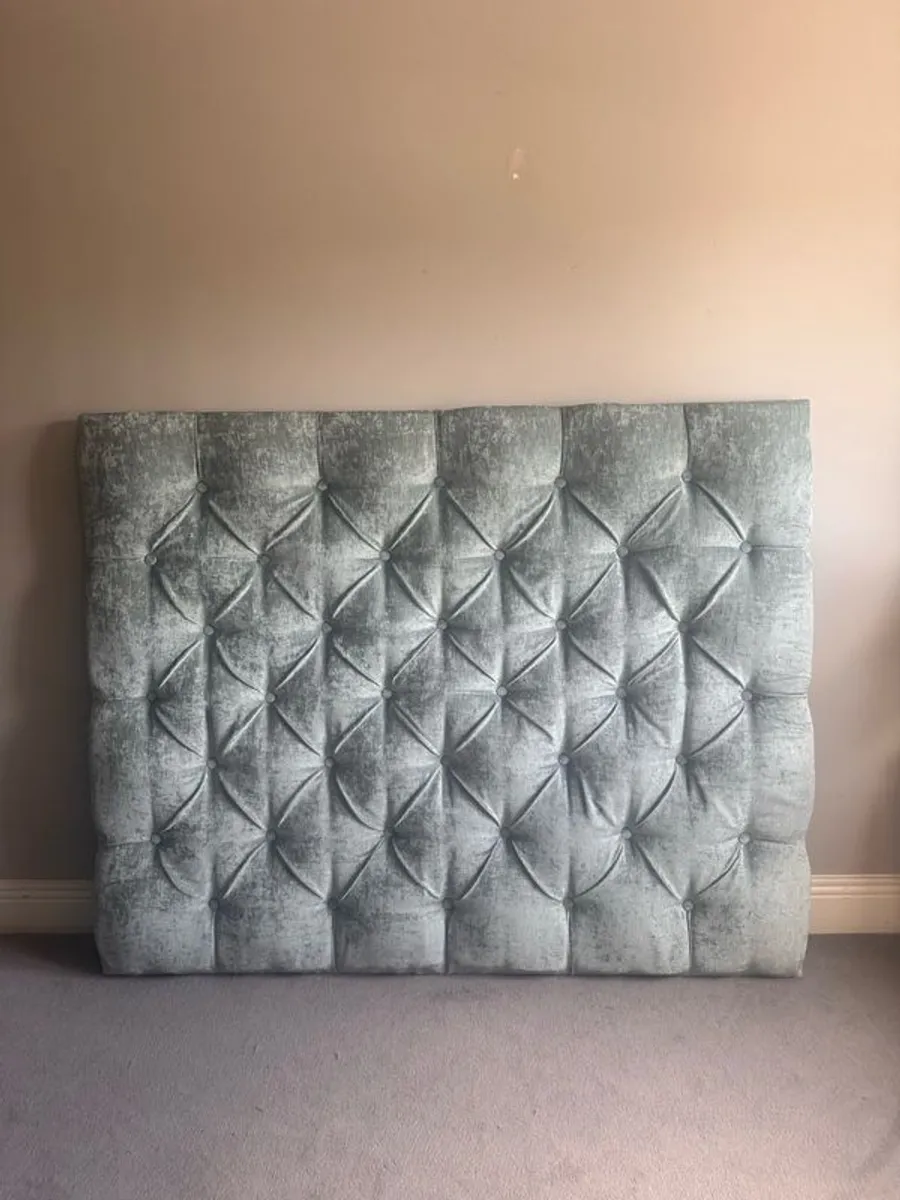 headboard - Image 1