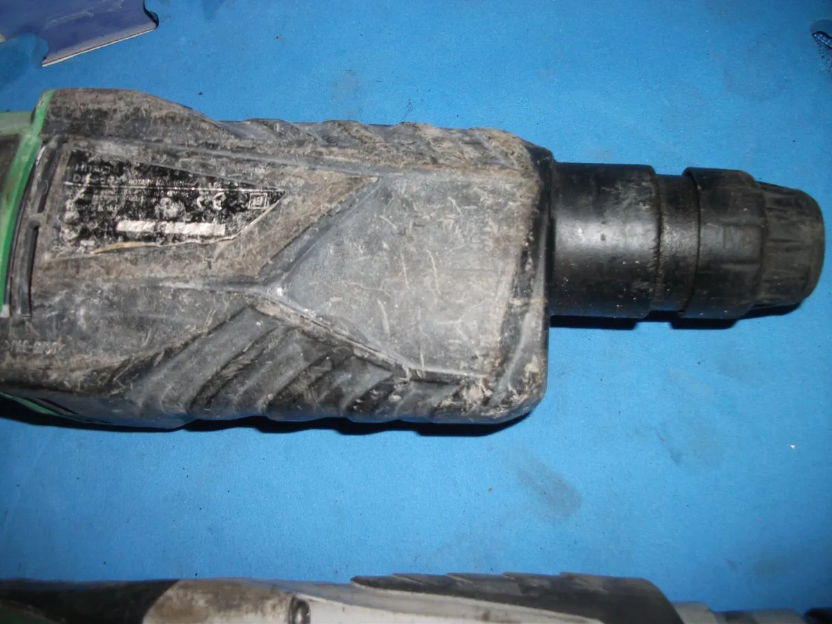 3 x Hikoki Hitachi SDS rotary hammer  drills - Image 4