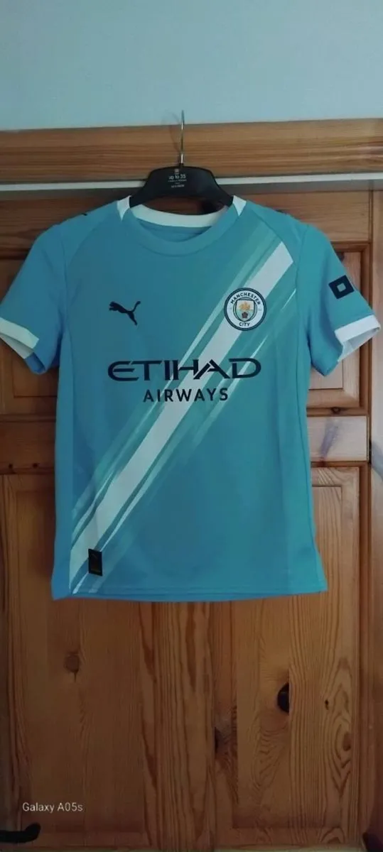 Kids Manchester City Home Jersey - Image 1