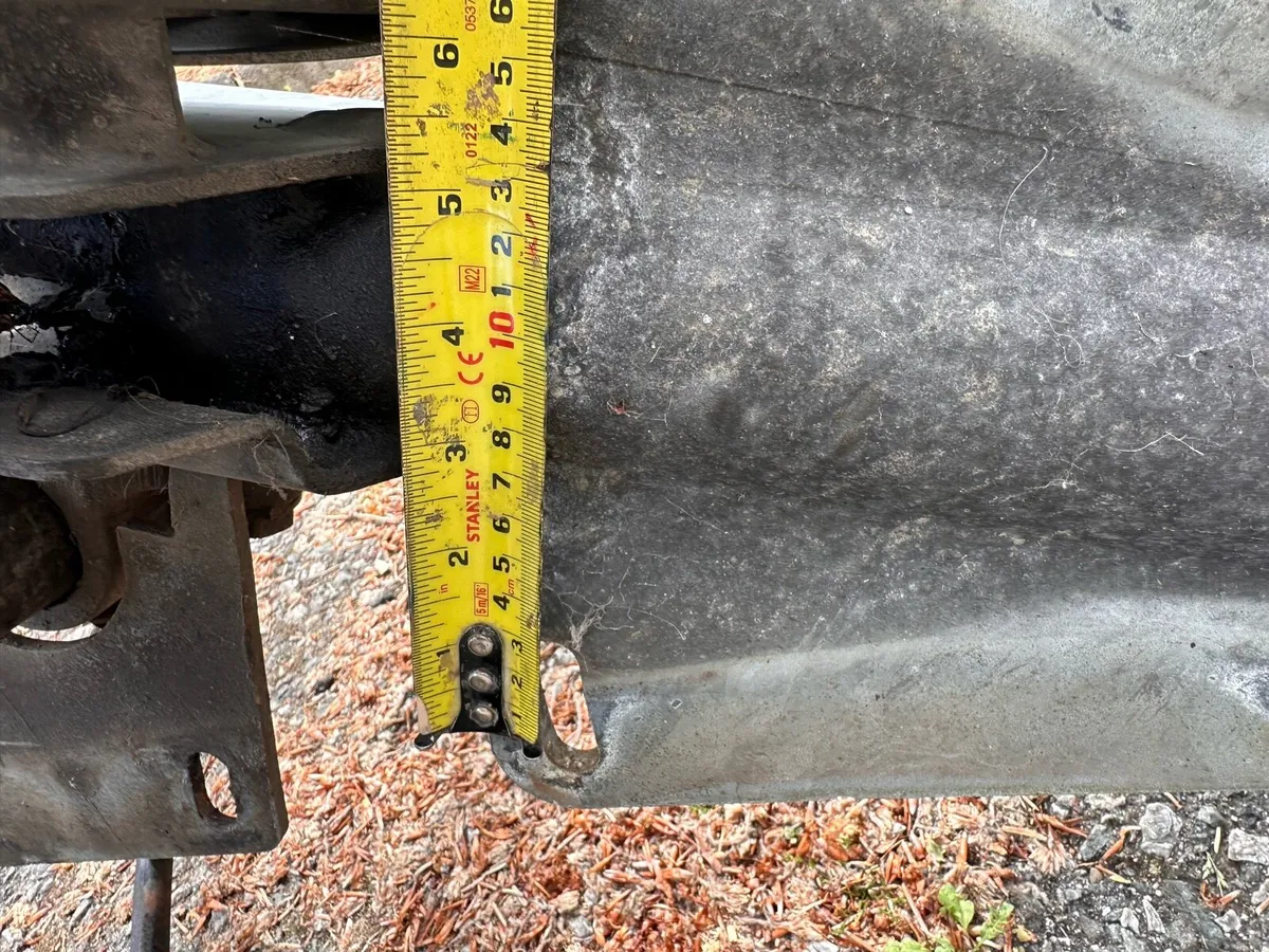 Trailer hitch - Image 4