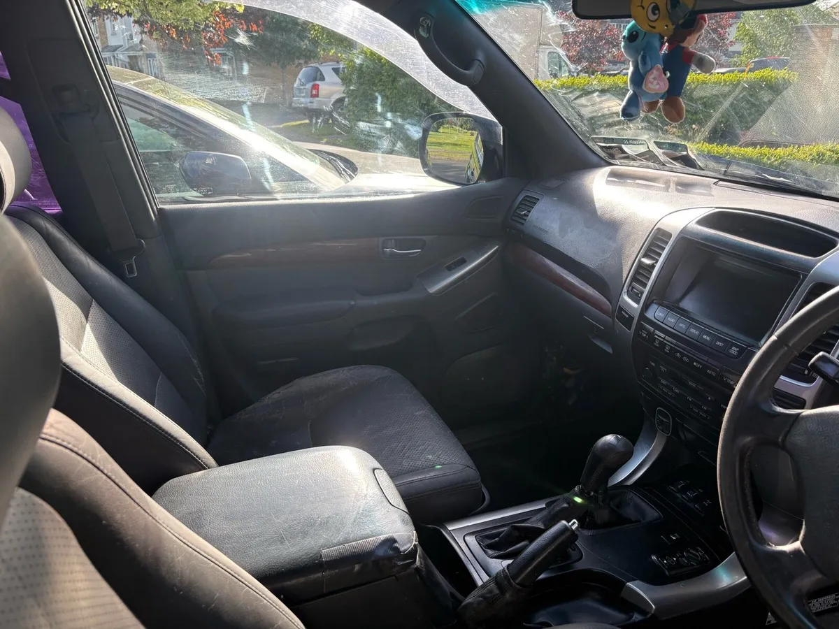 Land Cruiser LC5 - Image 3