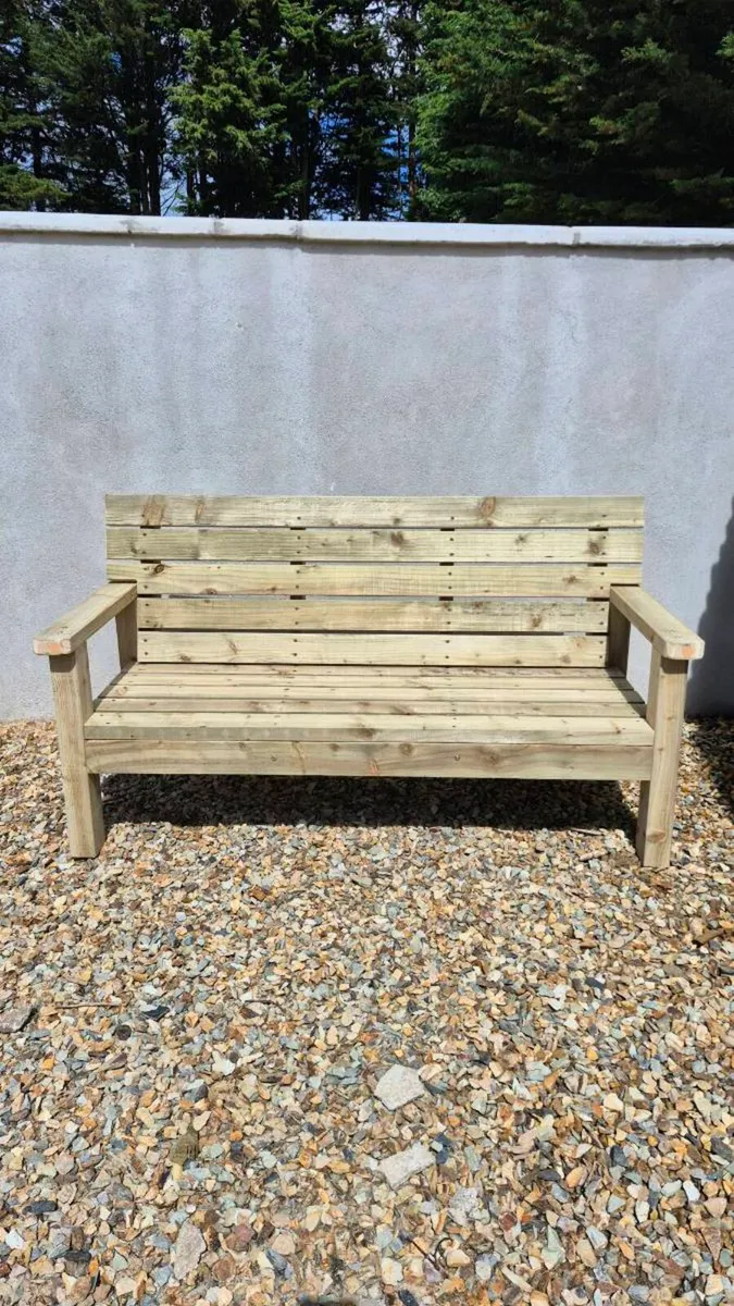 Garden bench - Image 1